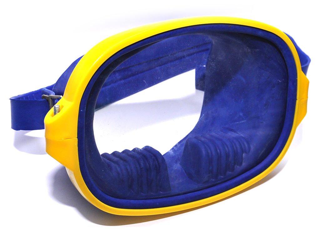 Как выбрать маску для подводного плавания в интернет-магазине Тетис